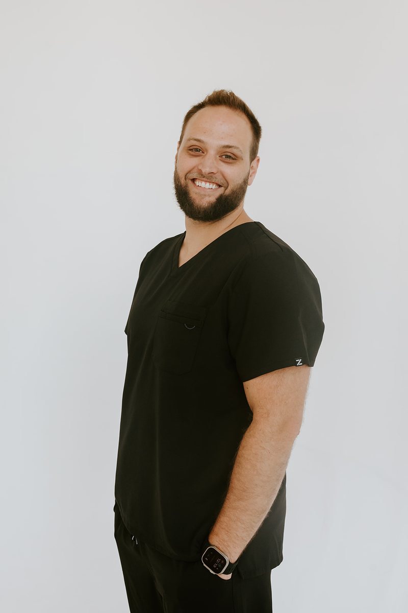 Dr. Justin Ellis, DDS